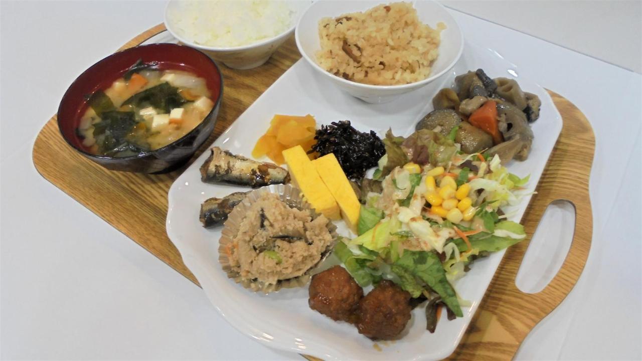 Toyoko Inn Kintetsu Yokkaichi Eki Kita Guchi Экстерьер фото