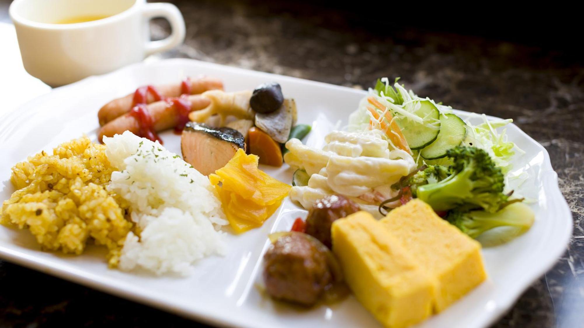 Toyoko Inn Kintetsu Yokkaichi Eki Kita Guchi Экстерьер фото